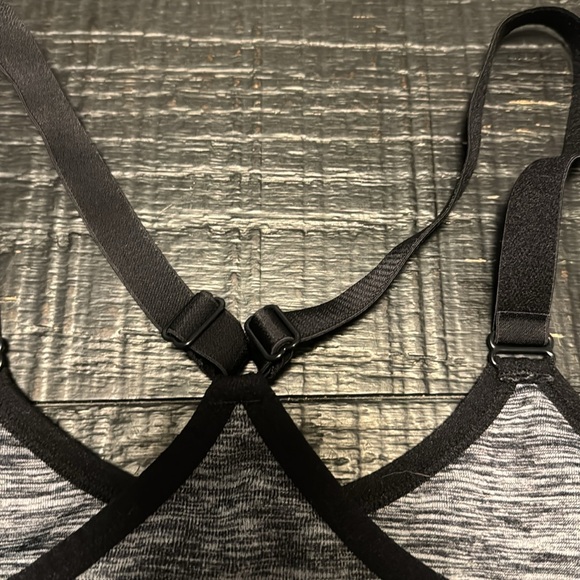 Ryka gray and black sports bra size small great condition - Picture 6 of 6